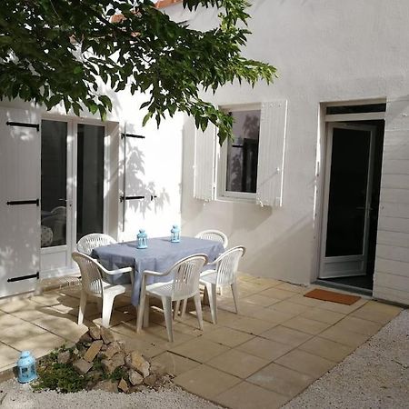 Villa Au Calme Avec Exterieur Et Parking Gratuit Aux Portes D'Aix Et Marseille Emplacement Ideal Екстер'єр фото