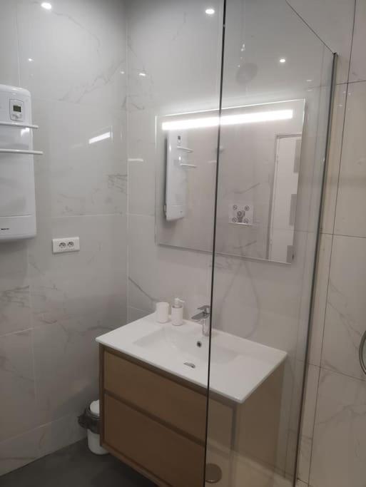 Villa Au Calme Avec Exterieur Et Parking Gratuit Aux Portes D'Aix Et Marseille Emplacement Ideal Екстер'єр фото